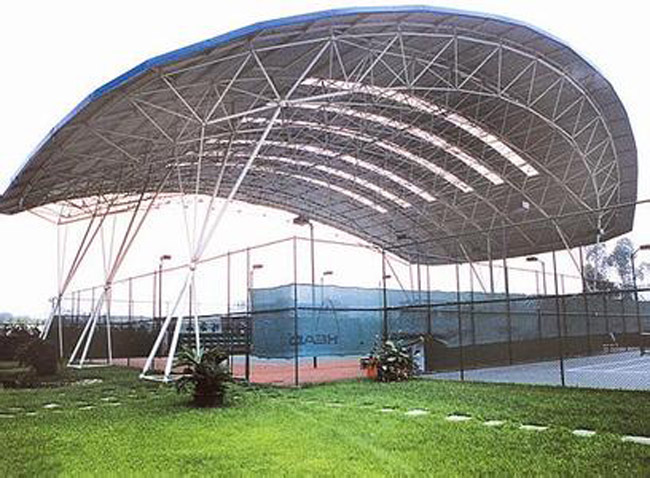 吐鲁番网球馆螺栓球网架工程