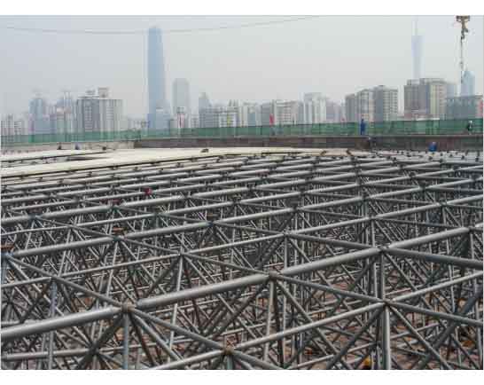 吐鲁番新建铁路干线广州调度网架工程